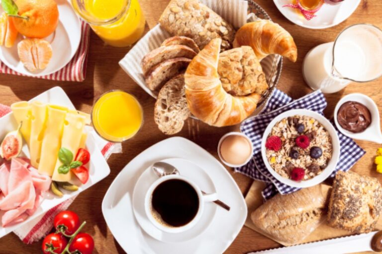 Café da Manhã Sem Pressa: Como Deixar Tudo Pronto na Noite Anterior