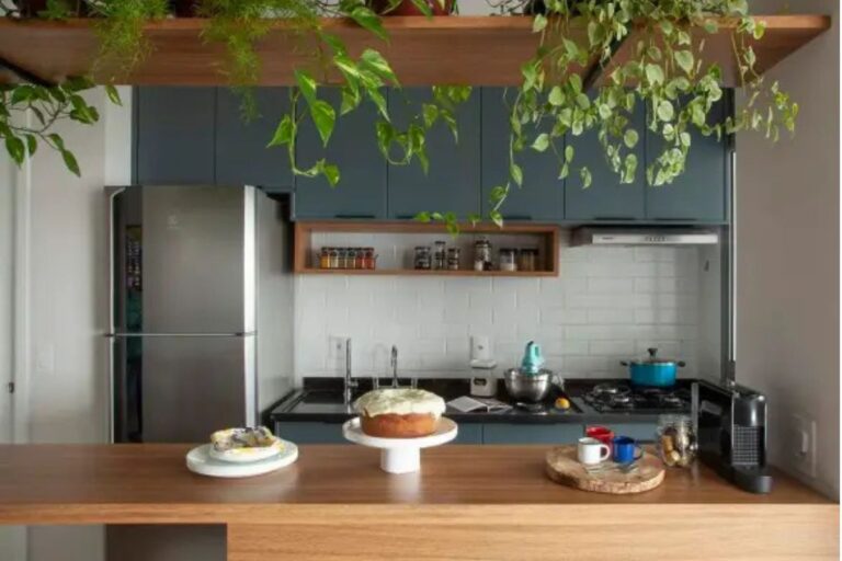 Organizando a Cozinha para Cozinhar Mais em Casa e Economizar