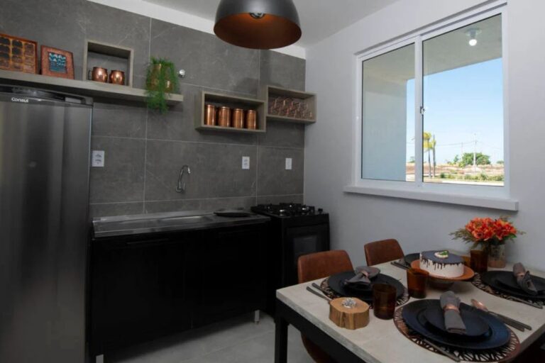 Organização de Cozinha Pequena: Truques para Ganhar Espaço Sem Reforma